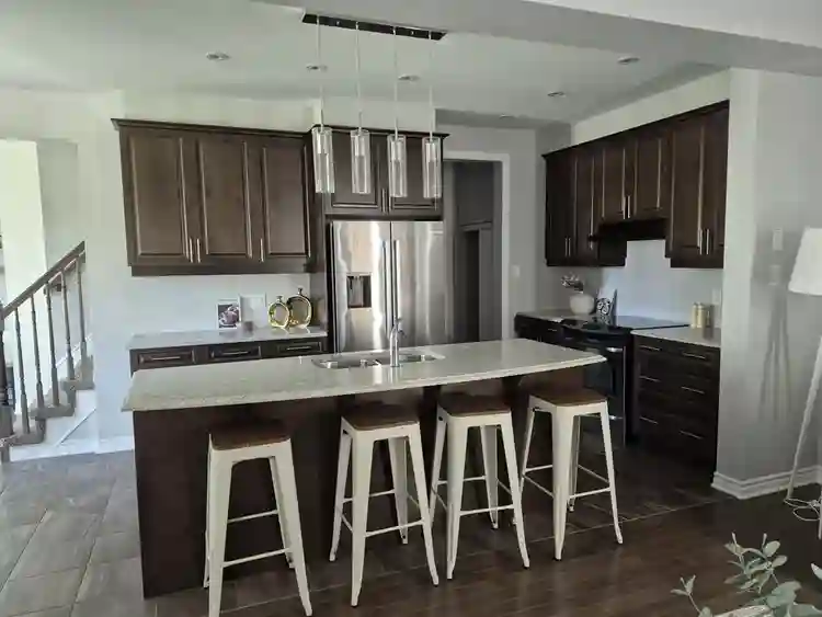 Room for rent in a single house