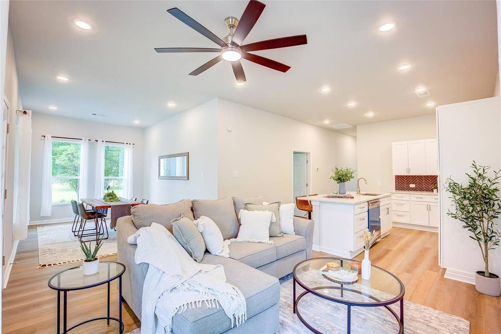 3 bed/2 bath for rent