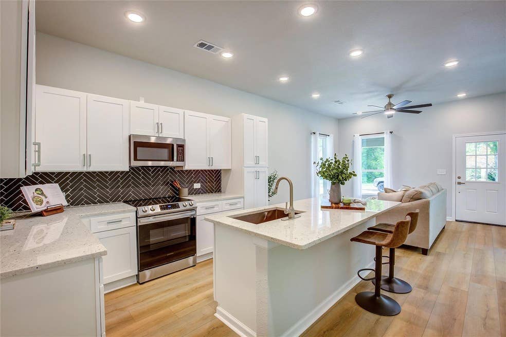 3 bed/2 bath for rent