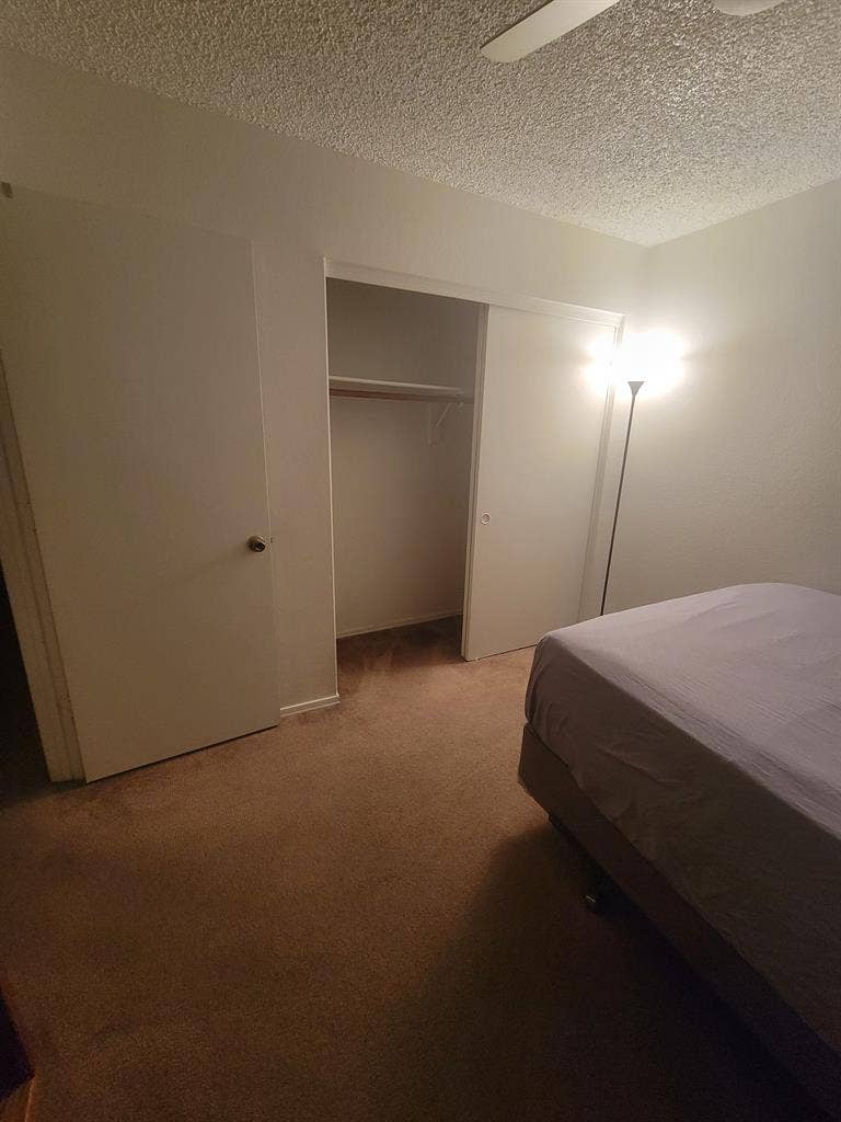 Room for rent real nice house in ni
