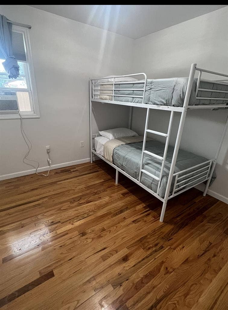 Furnished Shared Bedroom