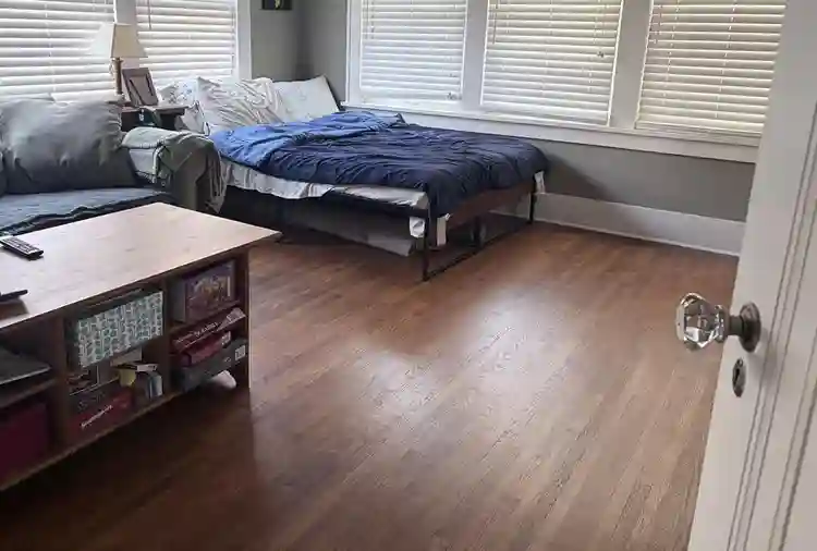 Room in house for rent