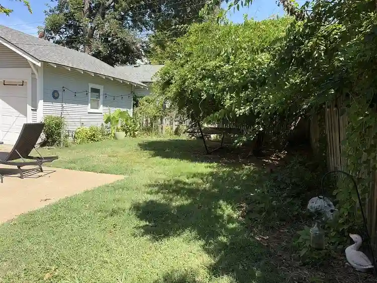 Room in house for rent