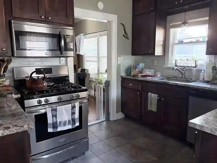 Room in house for rent