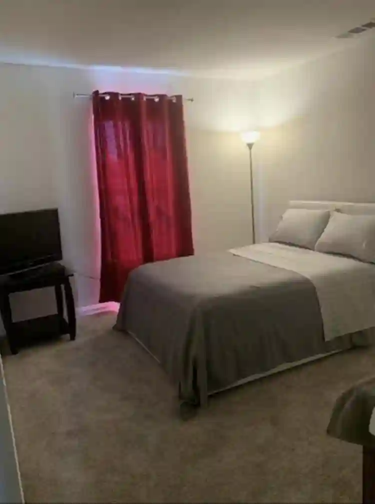 Furnished w Private Bath - 9/3/26