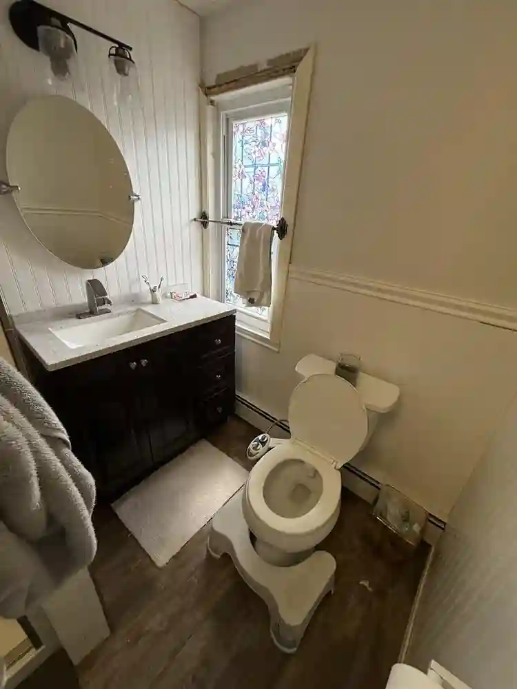 Rooms available in East Hartford