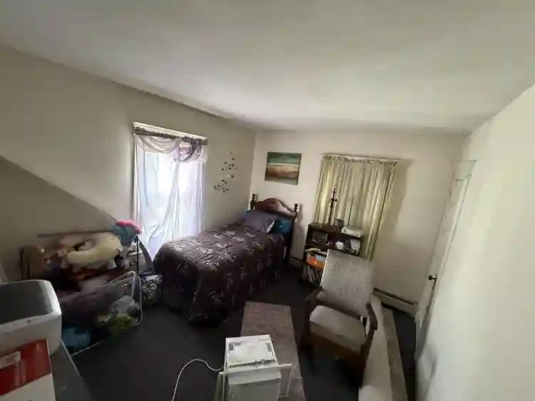 Rooms available in East Hartford