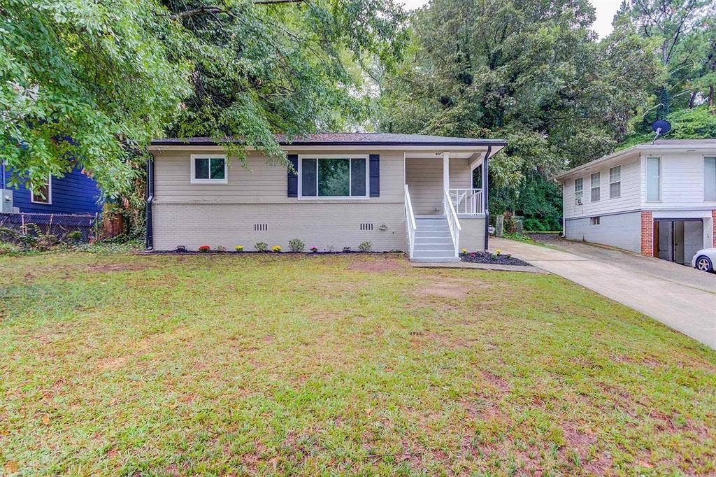 3 BR in Atlanta