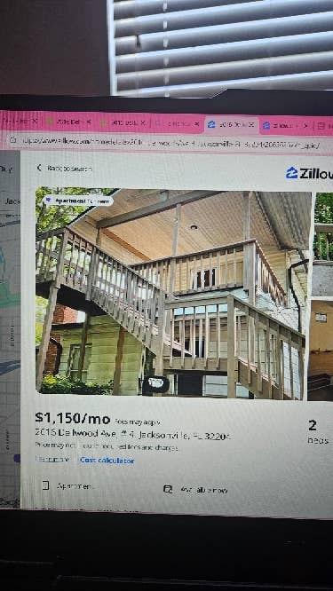 Apartment in Riverside