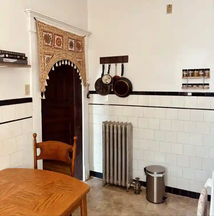 Roommate wanted
