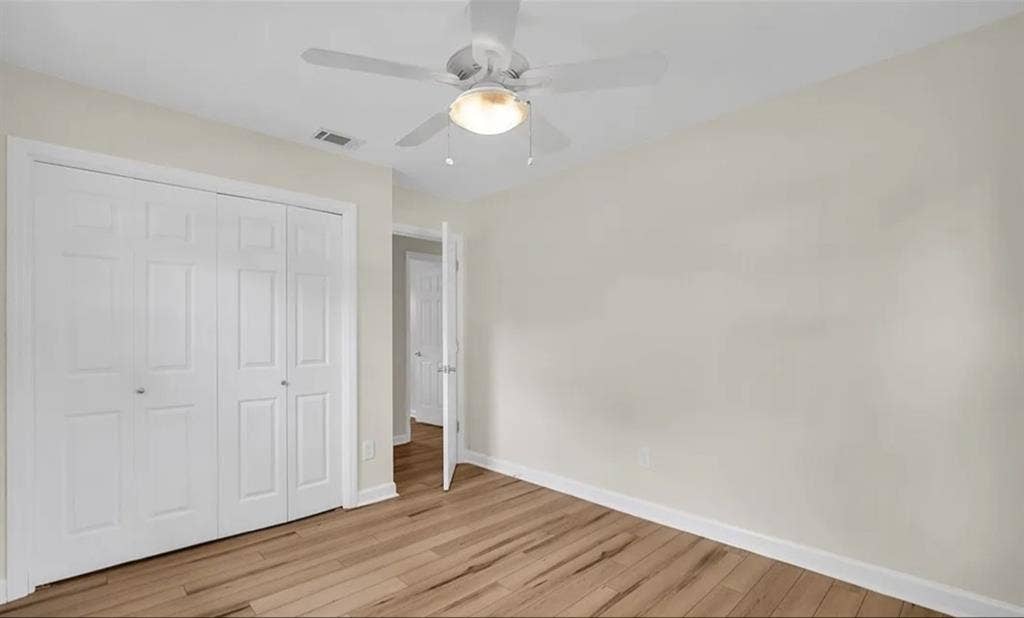 Roommate for 2 bedroom + Hall bath