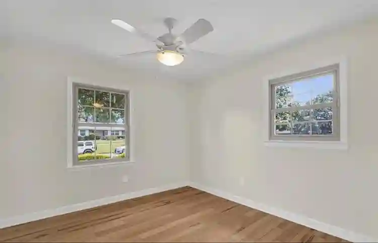 Roommate for 2 bedroom + Hall bath