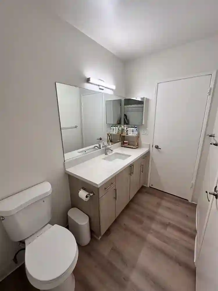 Room for rent ready September 1st