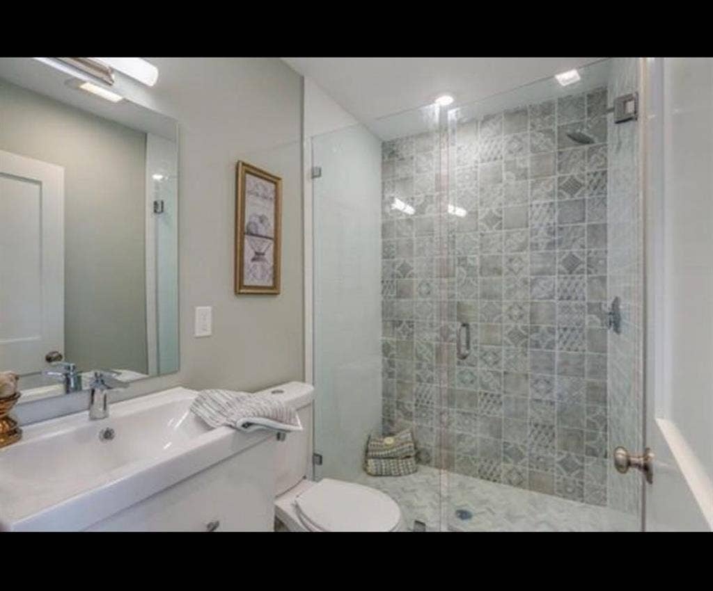 2 beds at $1500ea & 1 bed at $1650