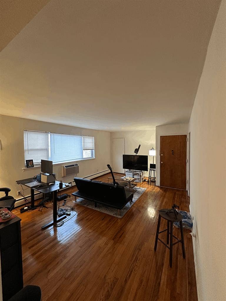Looking for lease transfer