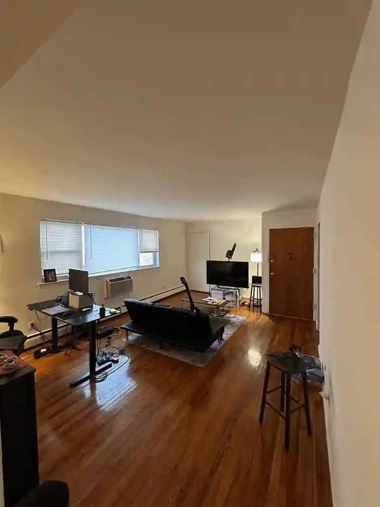 Looking for lease transfer
