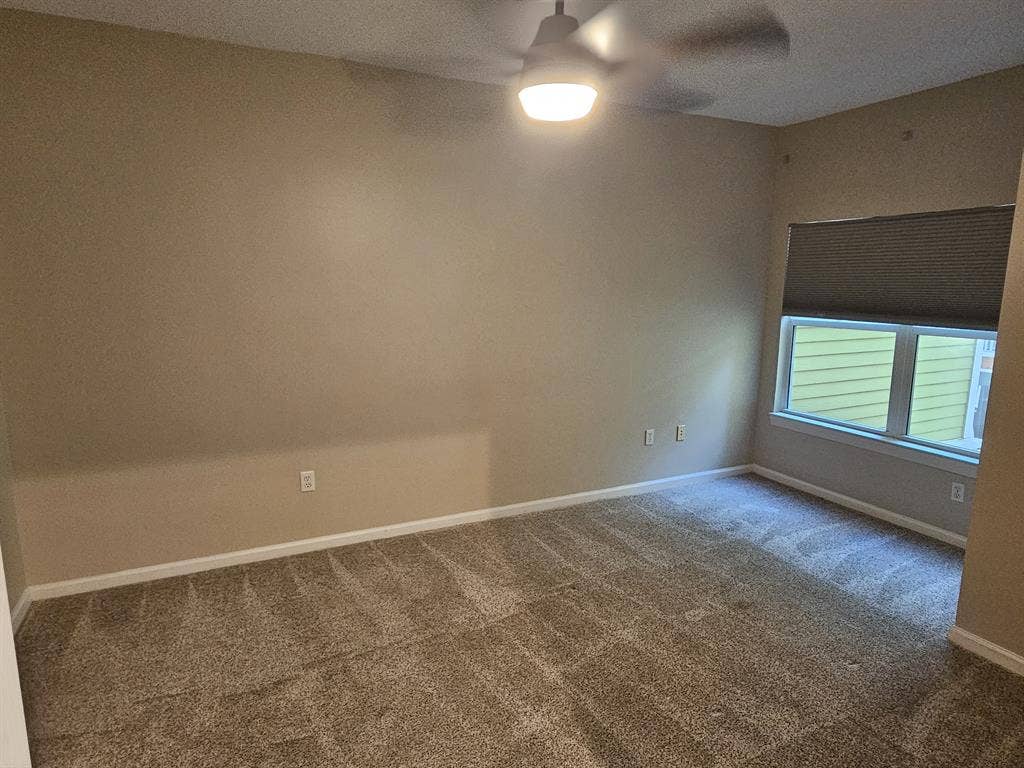 2/1 condo in South Tampa