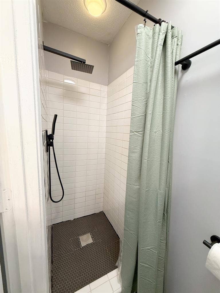 PRIVATE ROOM WITH WITH PRIVATE BATH