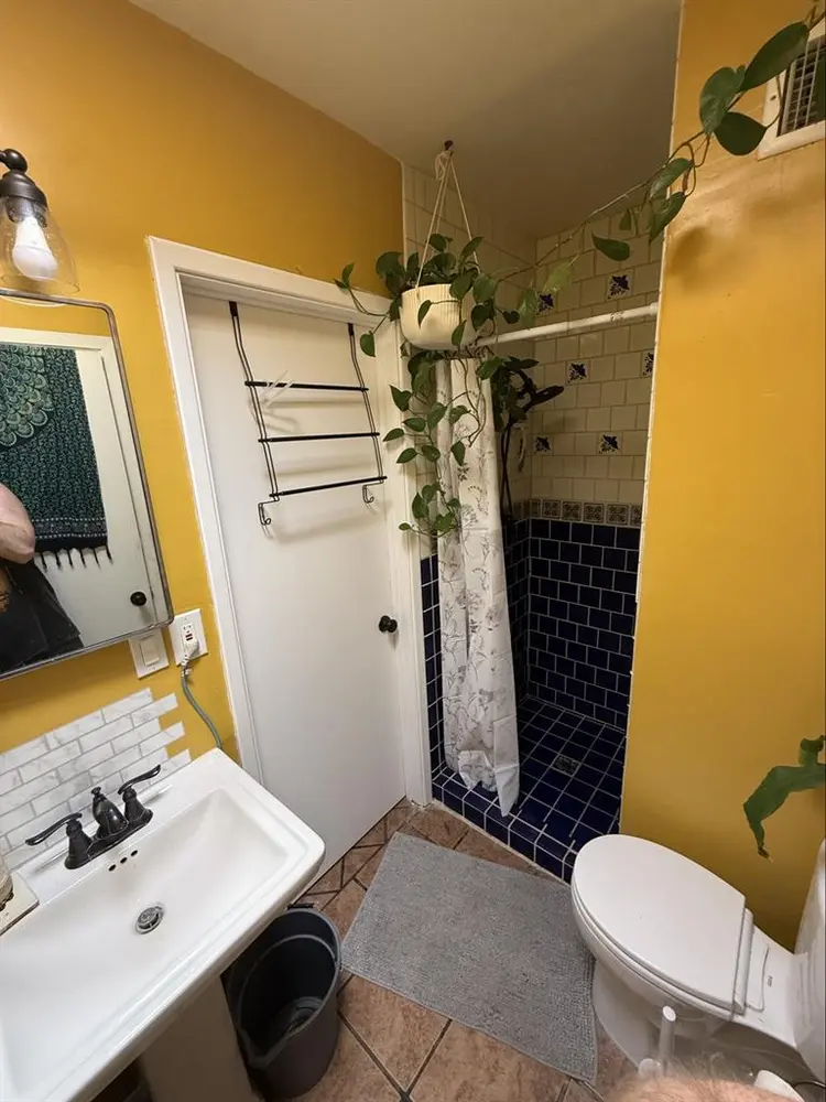ROOMMATE NEEDED IN CENTRAL TUCSON
