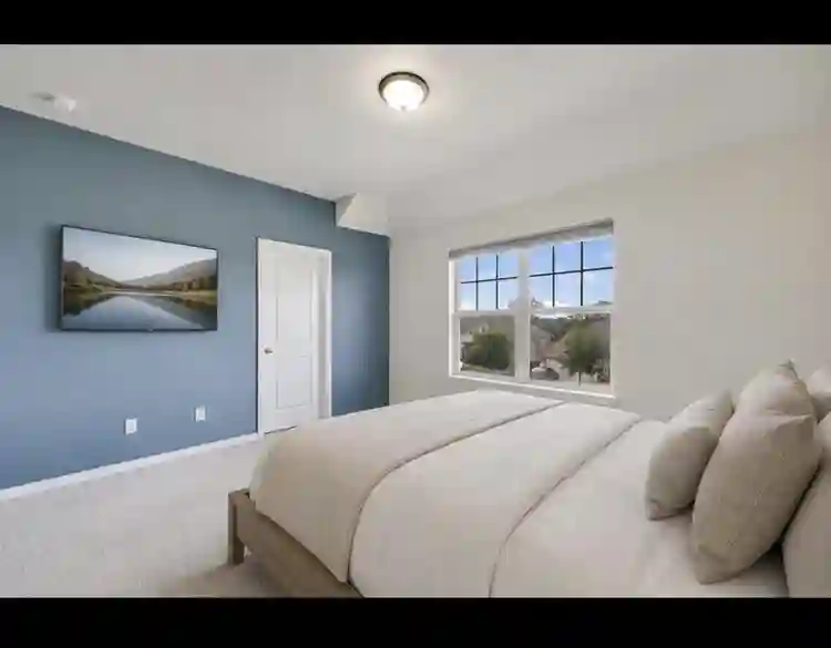 Room can be furnished or unfur