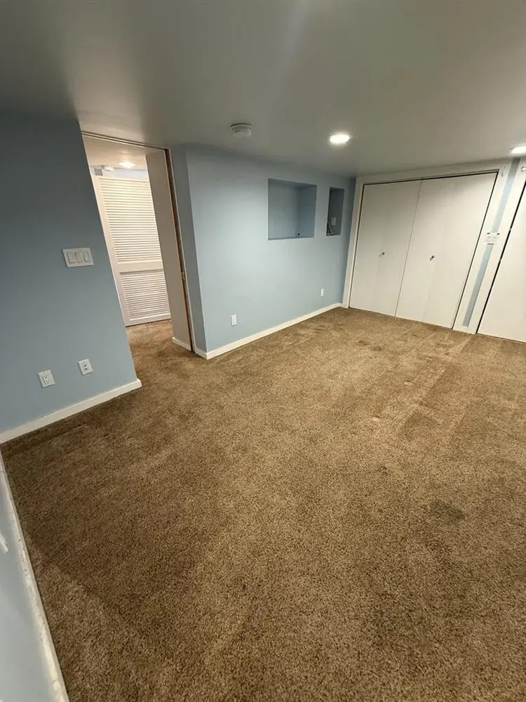 Private Bedroom and Bathroom Suite