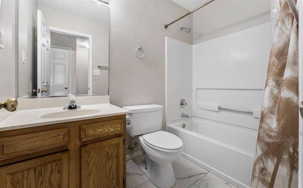 Move in ready. 3 bedroom townhome.