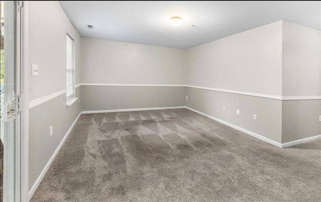 Move in ready. 3 bedroom townhome.