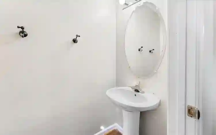 Move in ready. 3 bedroom townhome.