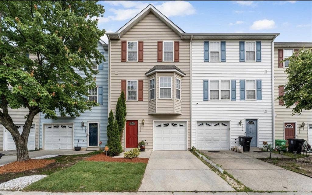 Move in ready. 3 bedroom townhome.