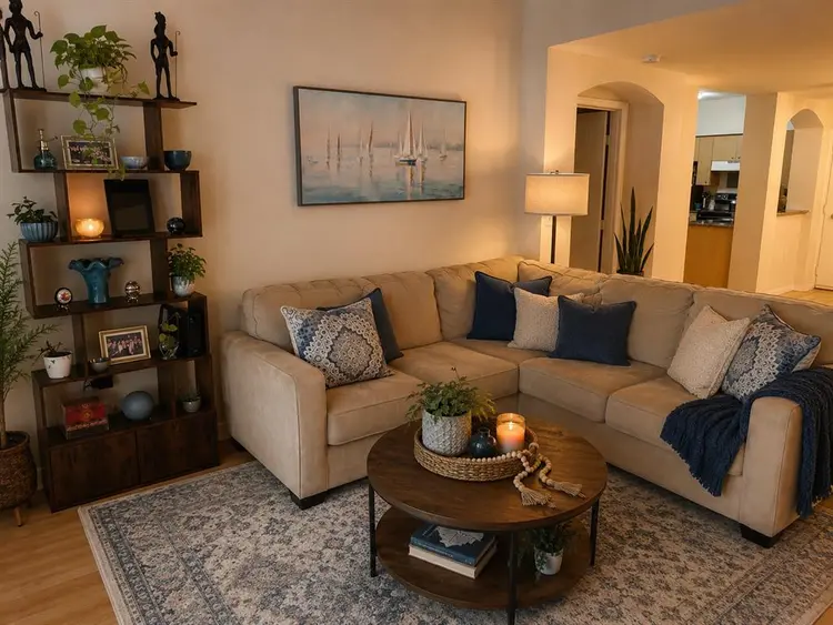 Downtown St Petersburg condo.