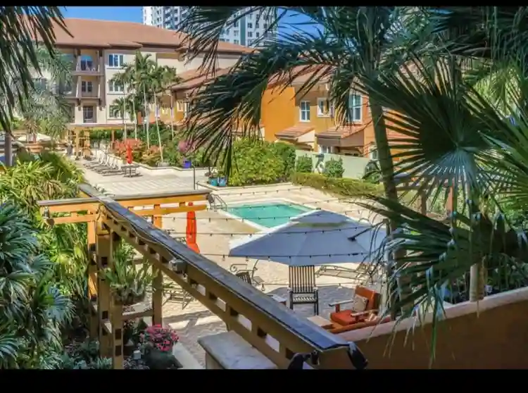 Downtown St Petersburg condo.