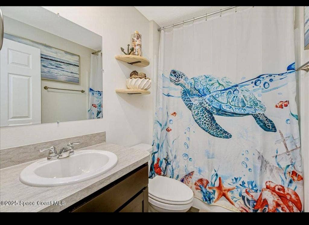 ROOM FOR RENT IN SEBASTIAN/ $900mth