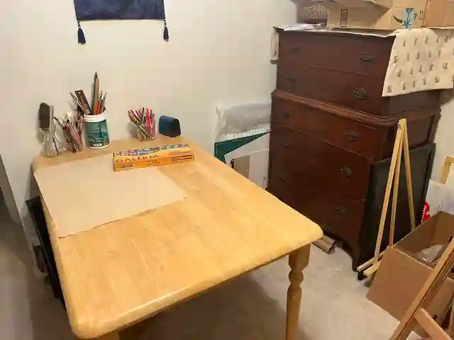 Sunny room available in Pinole