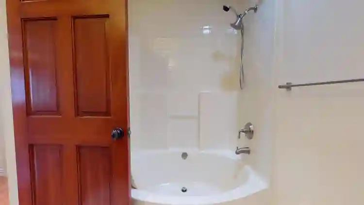 1 BR in Los Angeles