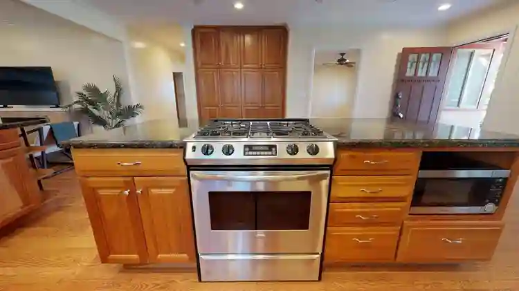1 BR in Los Angeles