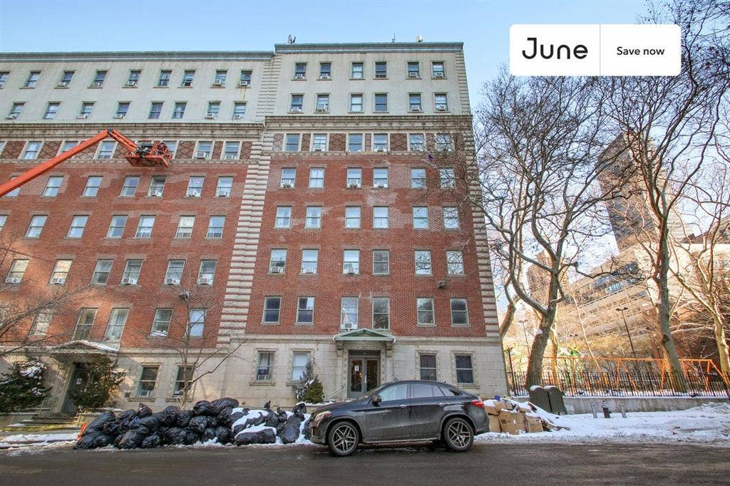 1 BR in New York City