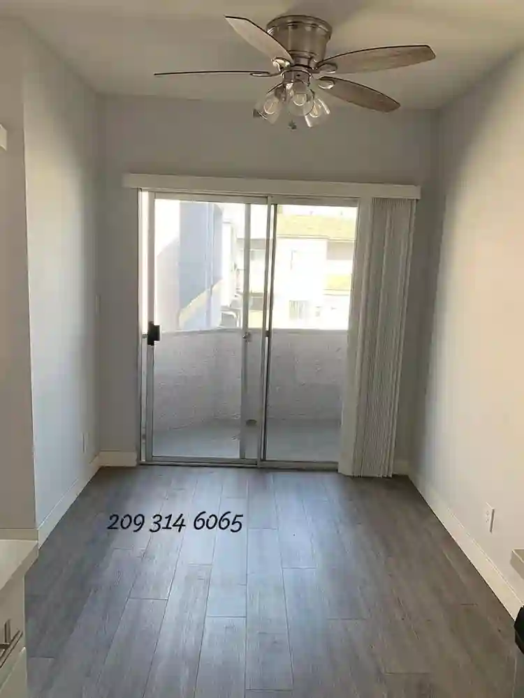 Mid-Town North Hollywood