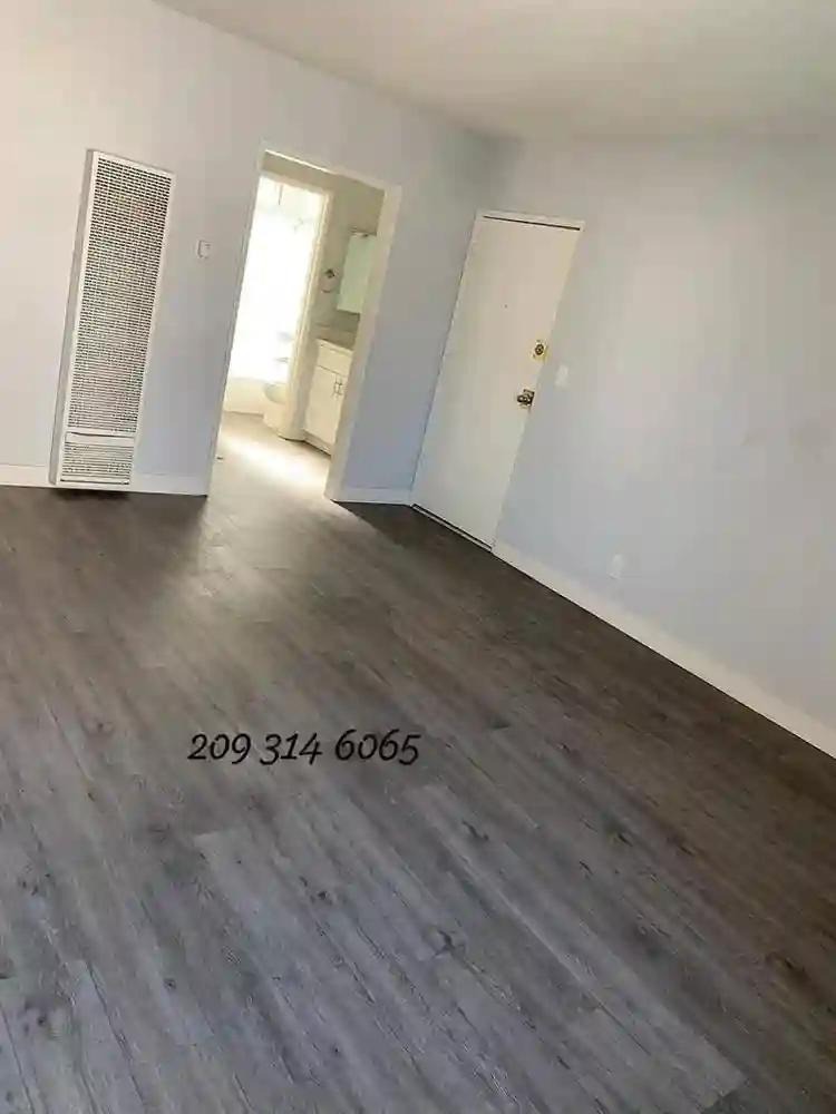 Mid-Town North Hollywood
