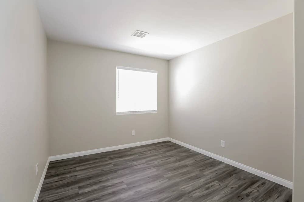 New Privatre Room Ready For Rent