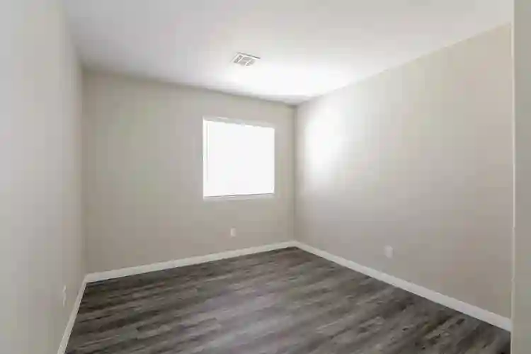 New Privatre Room Ready For Rent