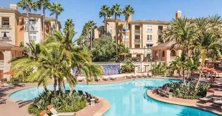 Looking for a Roommate in Irvine🏠