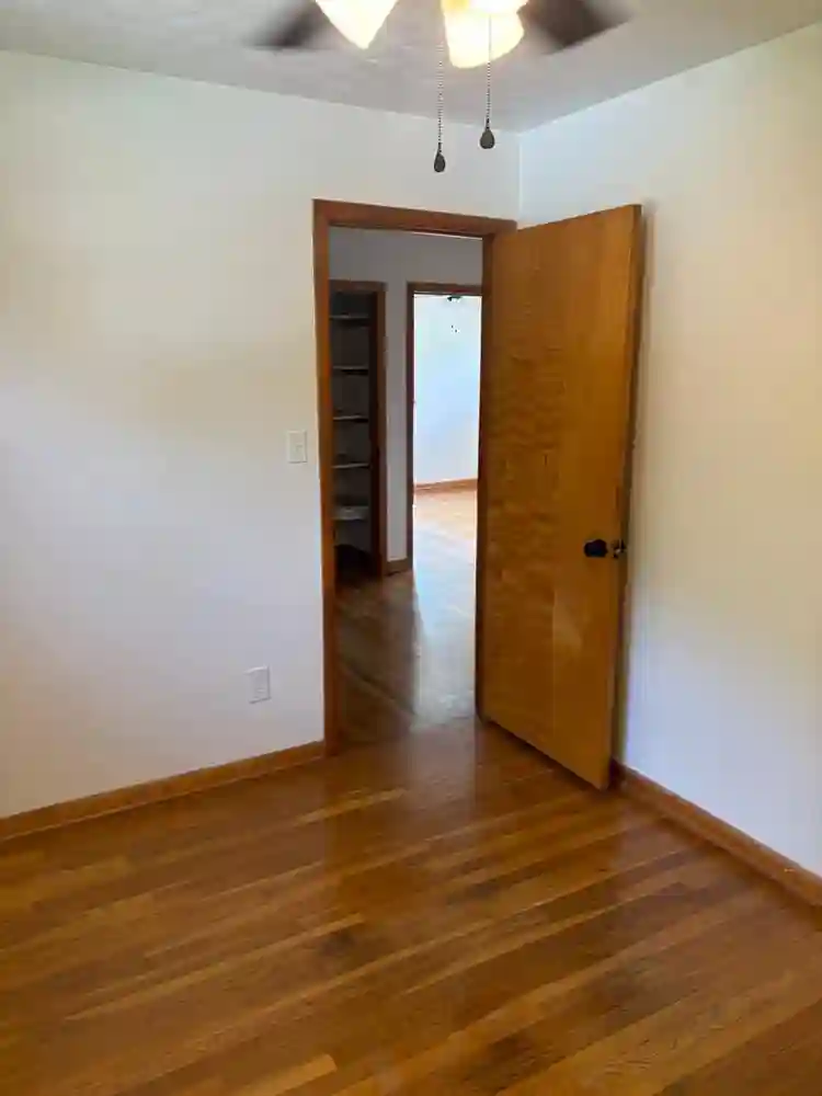 SINGLE ROOM for RENT
