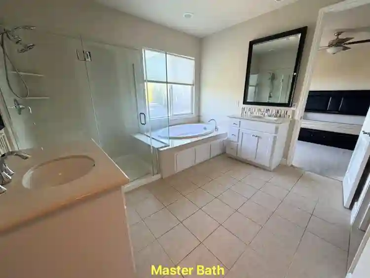 Nr Santana Row _ Master Bed & Bath