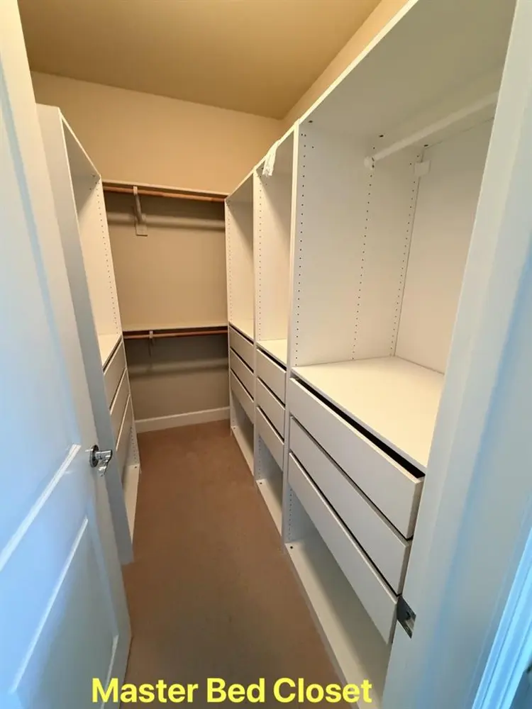 Nr Santana Row _ Master Bed & Bath