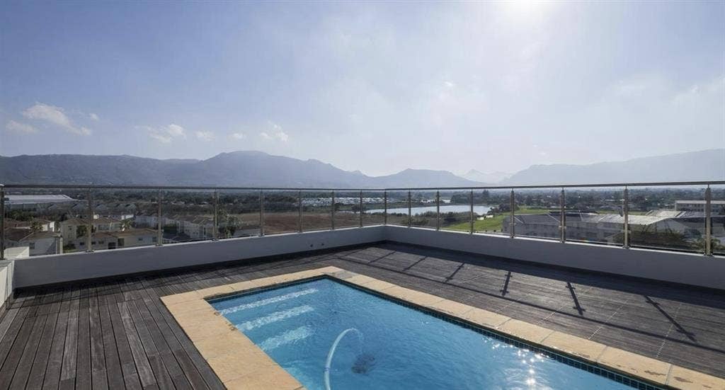 2 Bed/2 Bath