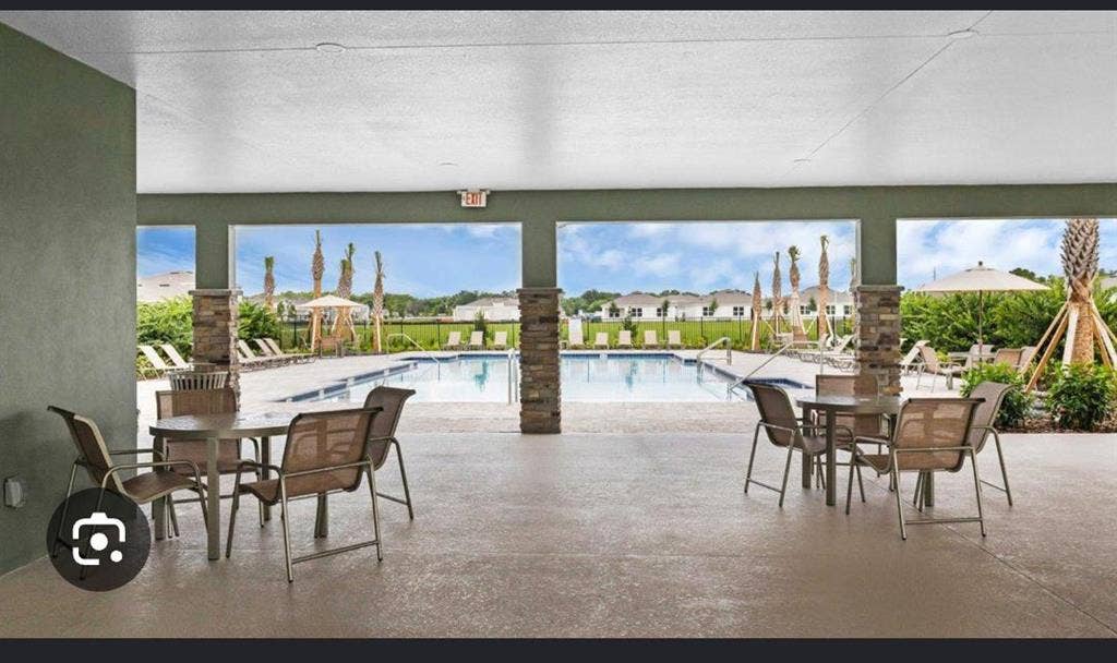 Rooms for Rent - Off State Rd 19