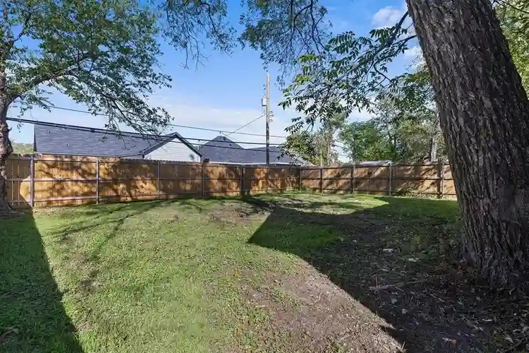 2 BR in Fort Worth