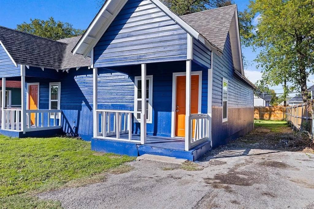 2 BR in Fort Worth
