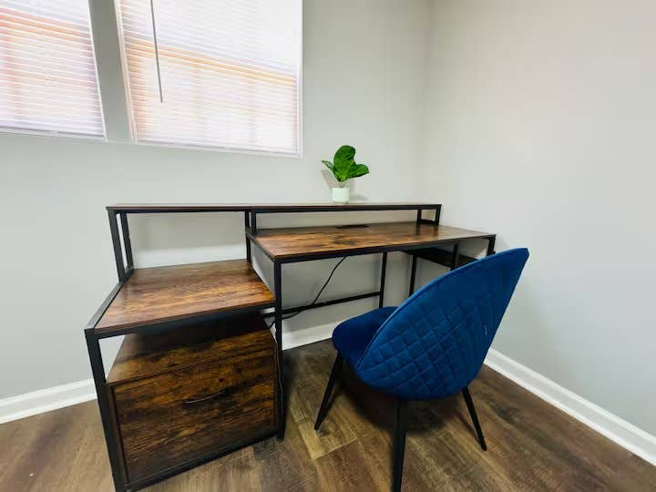 3 BR in Forest Park