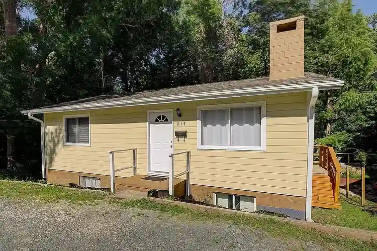 4 BR in Chapel Hill